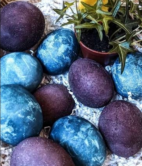 Мраморные и мерцающие яйца к Пасхе: эти два способа помогут вам удивить родных на праздник